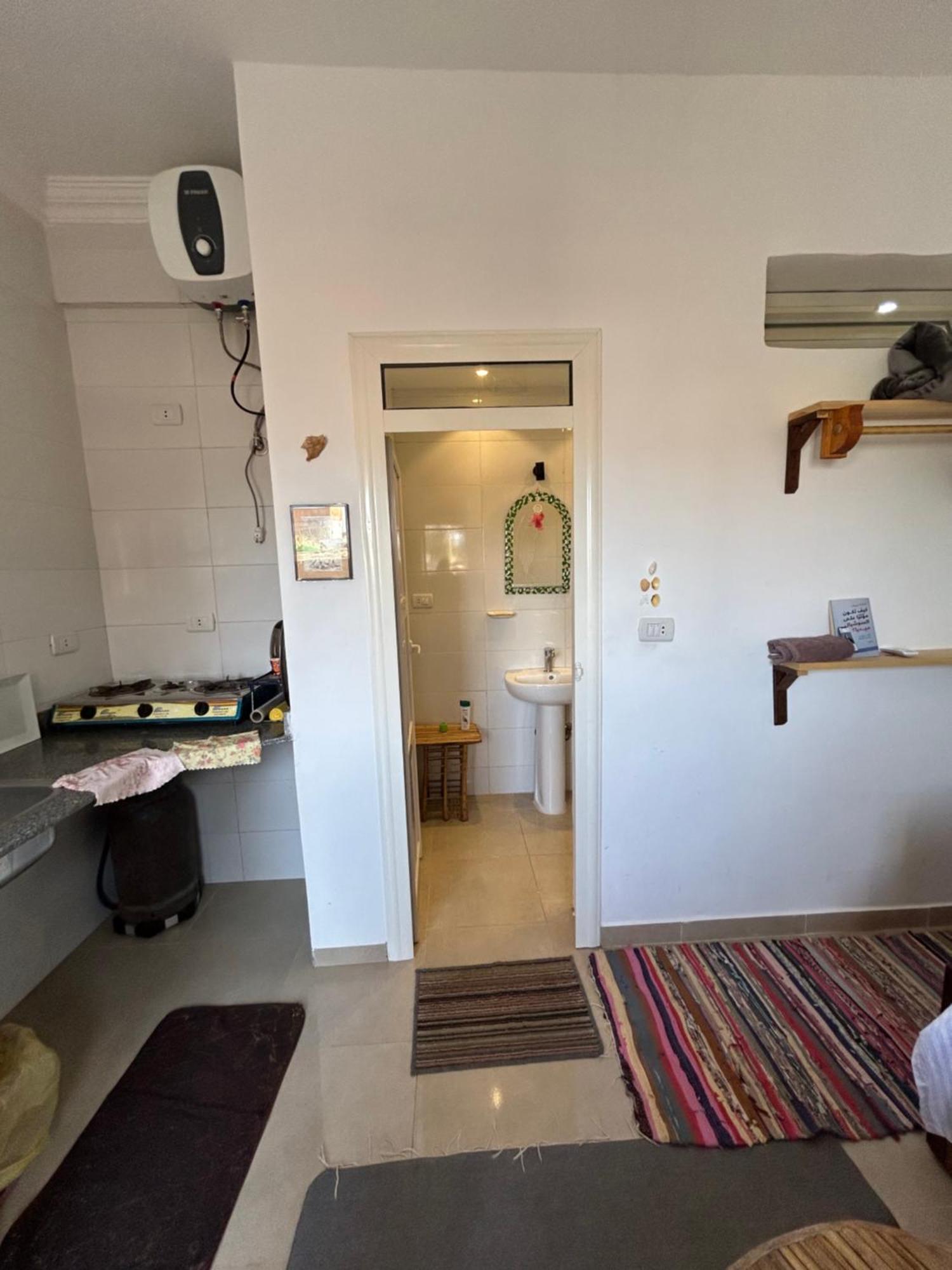 Bedoune House-light House Apartament *